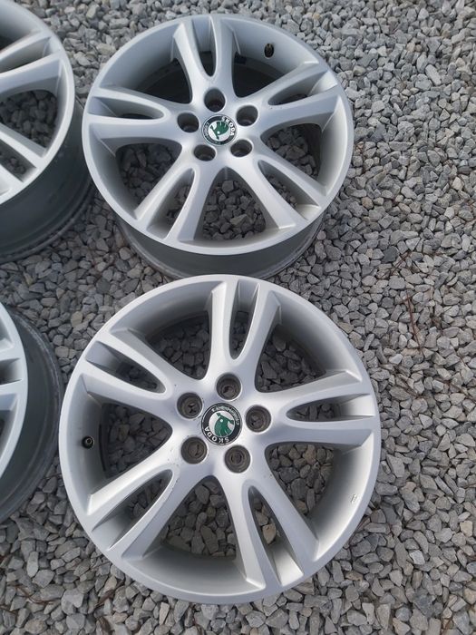 5x100..16.цола. 6 1/2j ET43.