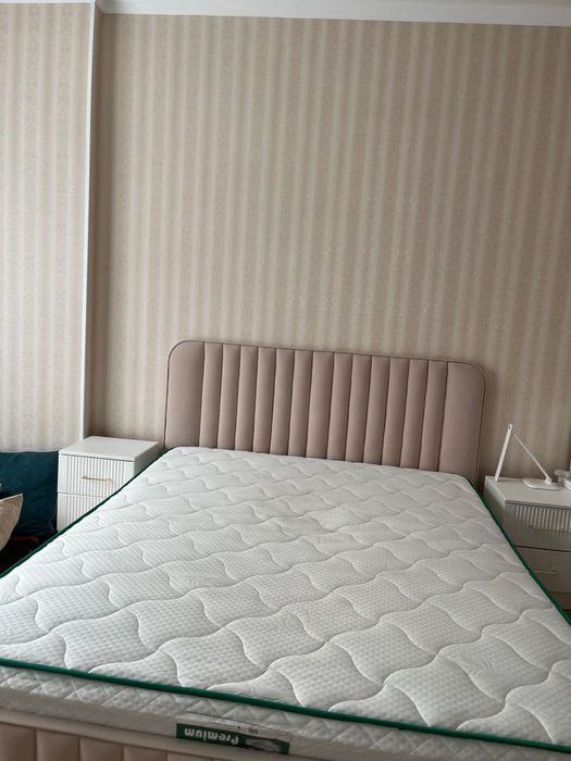 Кровать двуспальная 160х200