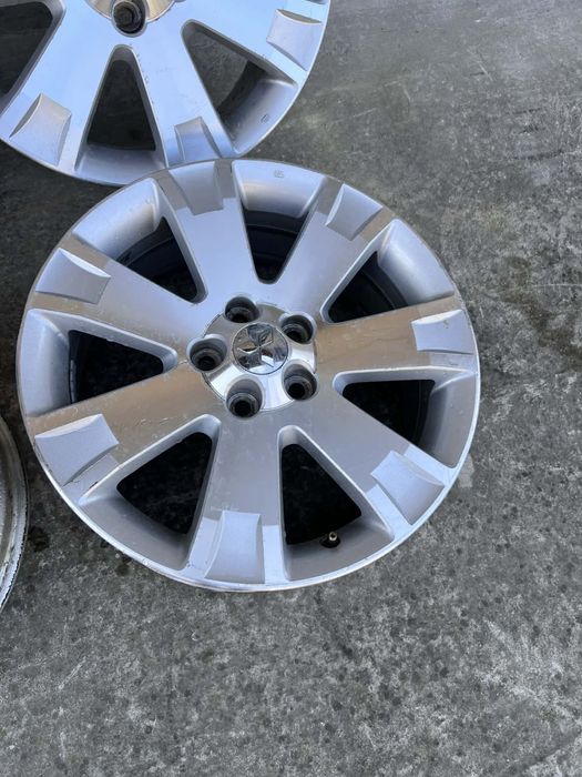 5x114.3 18 mitsubishi outlander