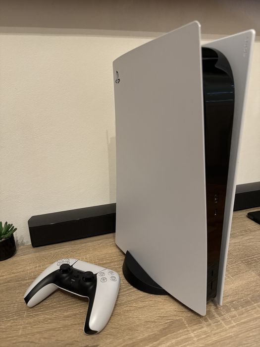 Playstation 5, disc edition, 825GB, state perfecta de functionare