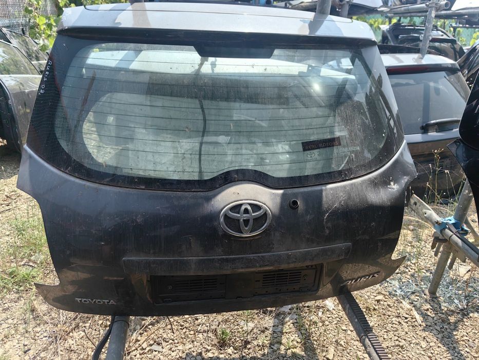 Врата багажник Toyota Auris / Тойота Аурис 2008г.- СЪС ЗАБЕЛЕЖКИ