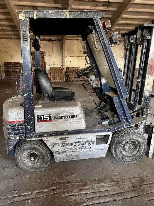 Погрузчик вилочный Японский Komatsu