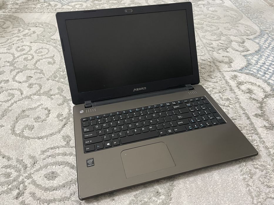 Продам ноутбук TongFang K56L Core i3