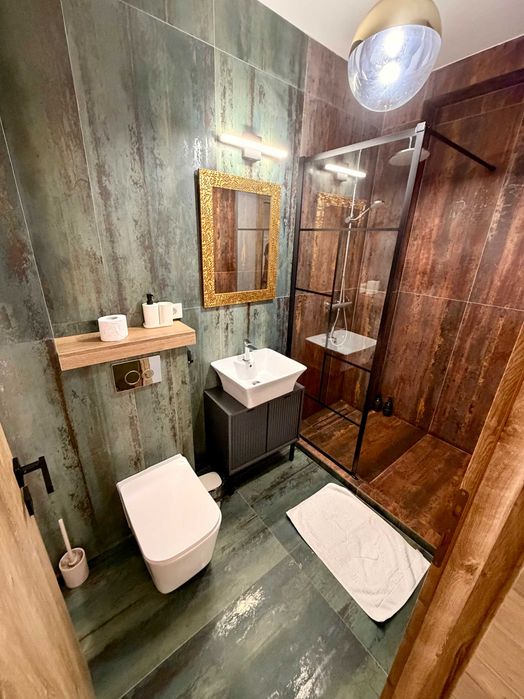 Apartament 3 camere 90 mp cu 2 tersae LUX in Pipera, loc de parcare privat