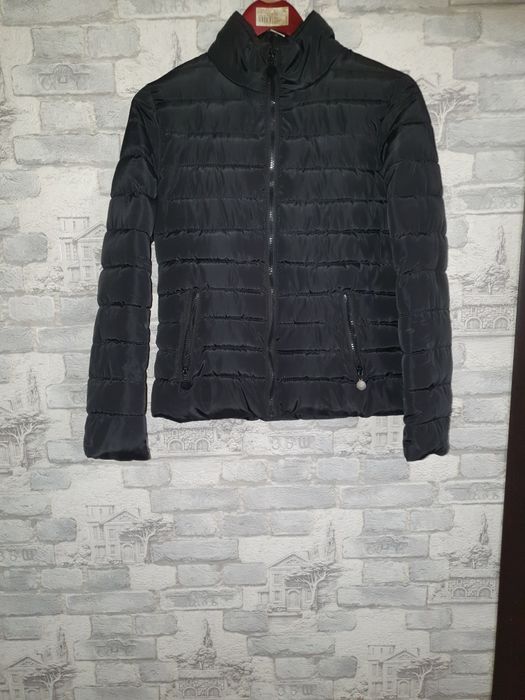 Продам куртки...