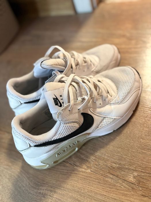 Маратонки Nike 20€