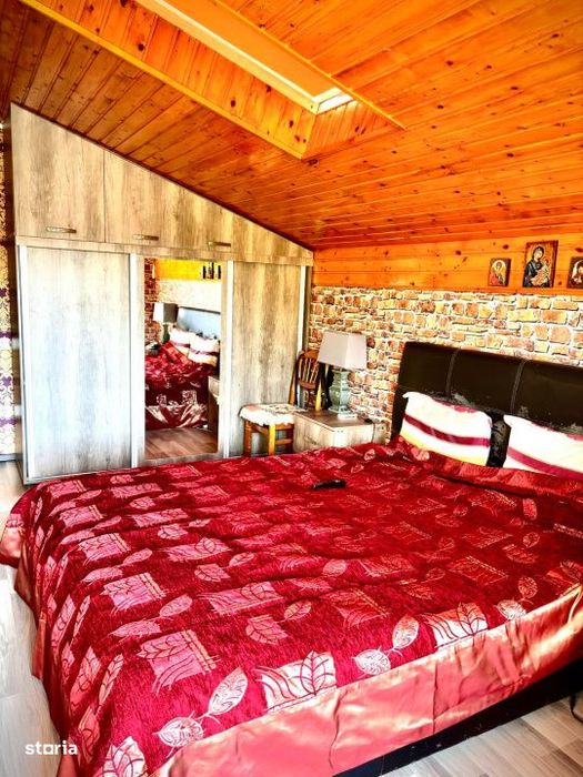 Vanzare - Casa P+M, teren de 758 mp
