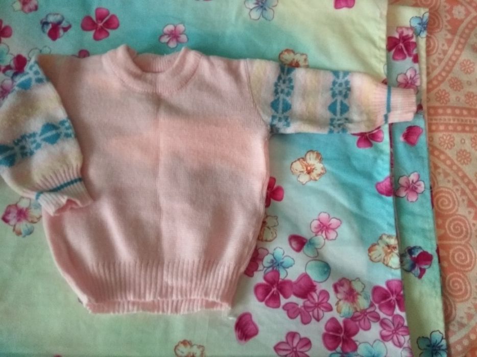 Продается костюмчик.