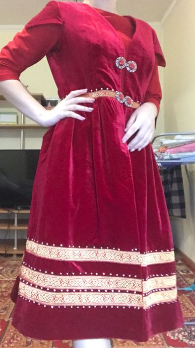 Национальная одежда. Комзол.