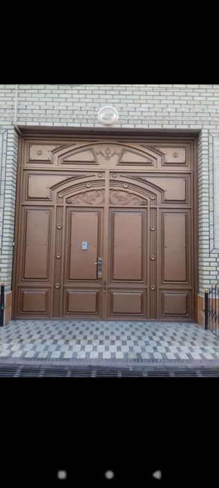 Darvoza,Reshotka,Naves