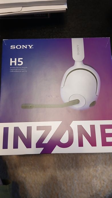 Безжични геймърски слушалки Sony INZONE H5, 360° пространствен звук, компютър, PS5 28ч батерия