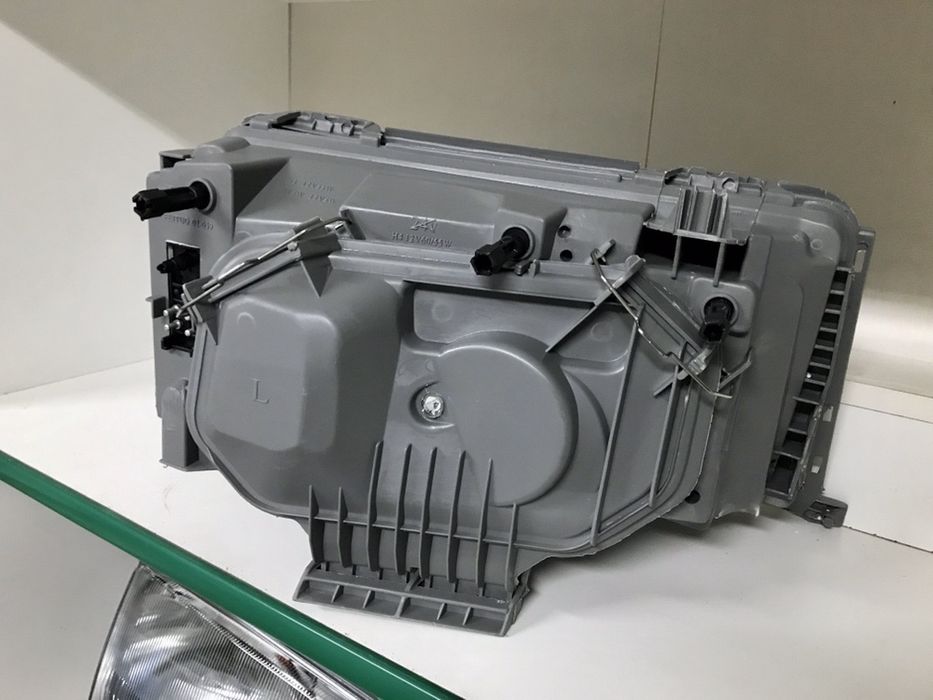 Фары Мерседес W124/ Mercedes-Benz W124 E200,E220,E230,E240