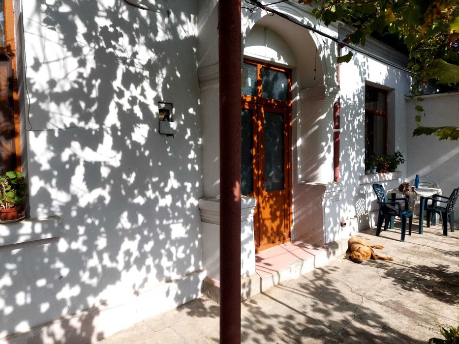 Casă + teren generos în zona centrală, Brăila