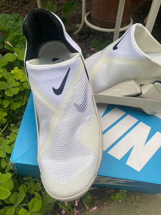 Nike бели маратонки Найк