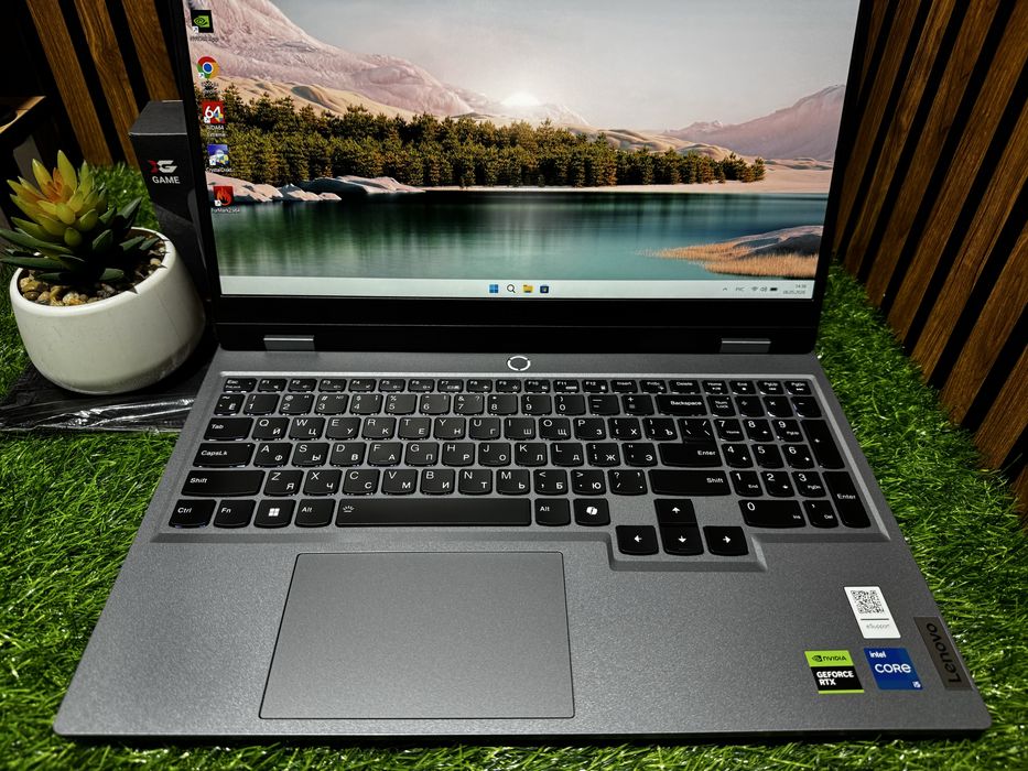 Игровой Ноутбук Lenovo LOQ 15 Core i5-12450HX/16GB/SSD512/RTX3050-6GB