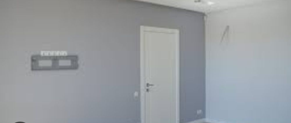 Покраска стен и потолков