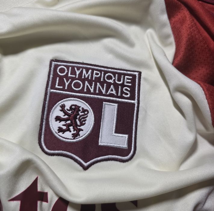 Tricou de fotbal , Lyon 24/25kit