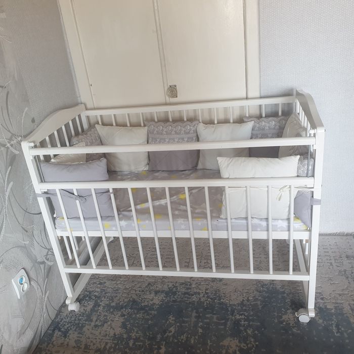 Манеж детский  кровать