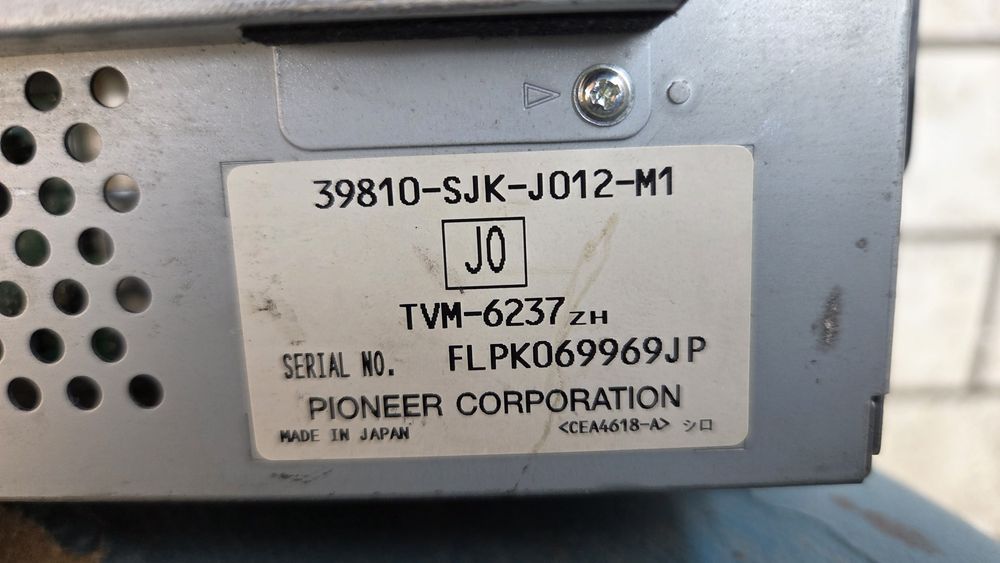 Монитор на Хонда Honda Elysion RR1