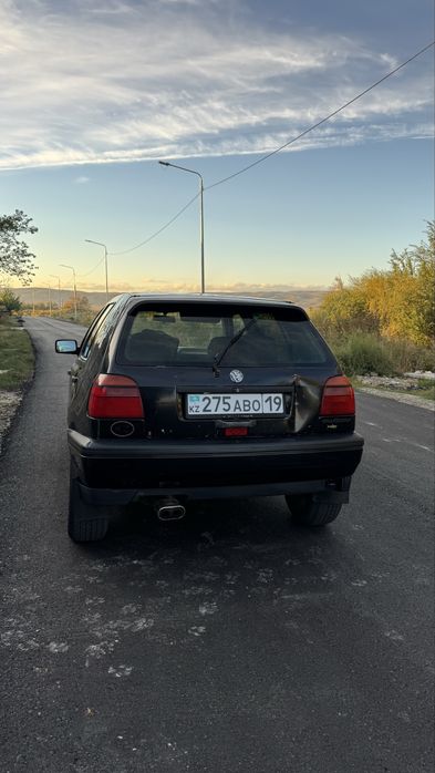 Volkswagen голф 3