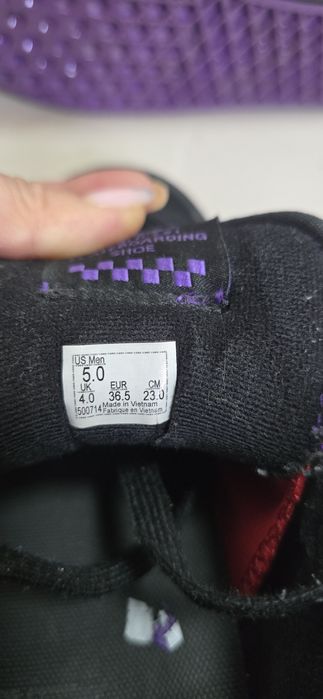 Срочно продам кеды оригинал