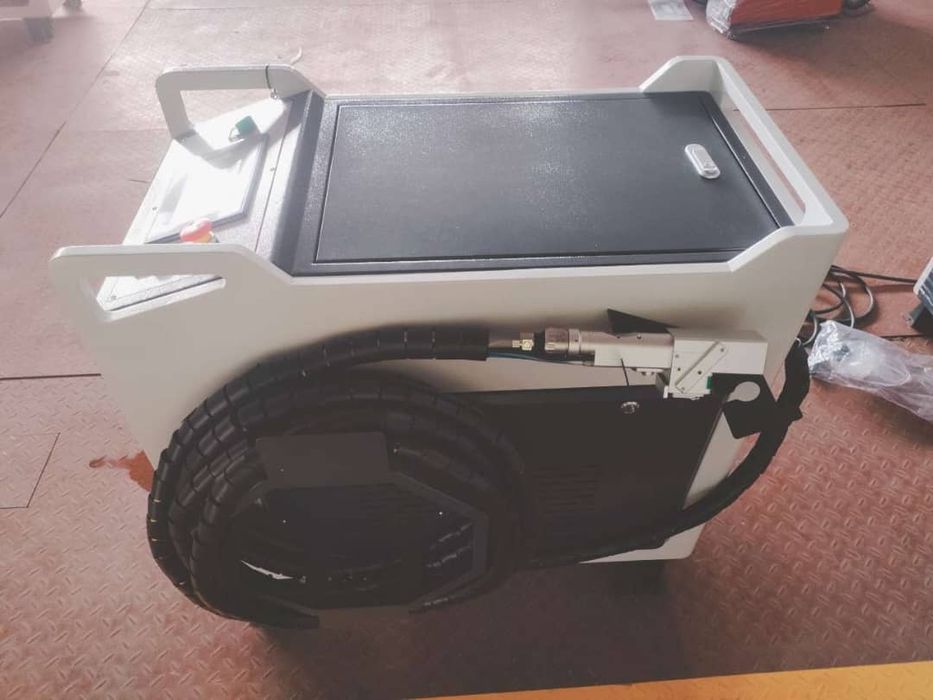 Продам лазер для очистки металла + компрессор.