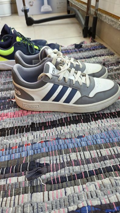 Кроссовки Adidas