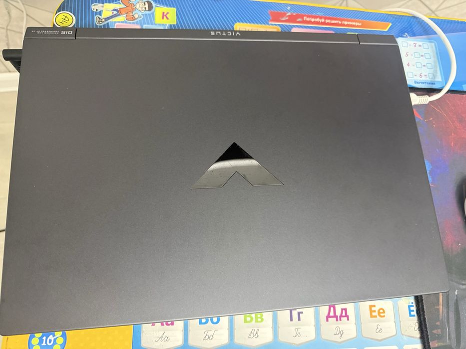 HP VICTUS 15 i5 RTX3050