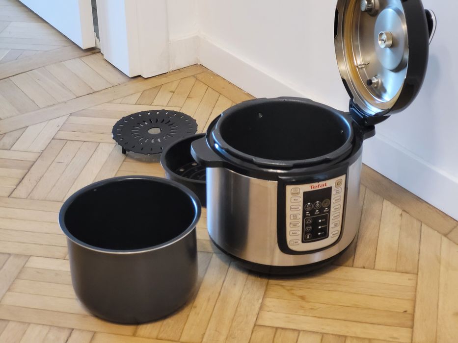 Oala sub presiune Tefal CY505E30 Multicooker