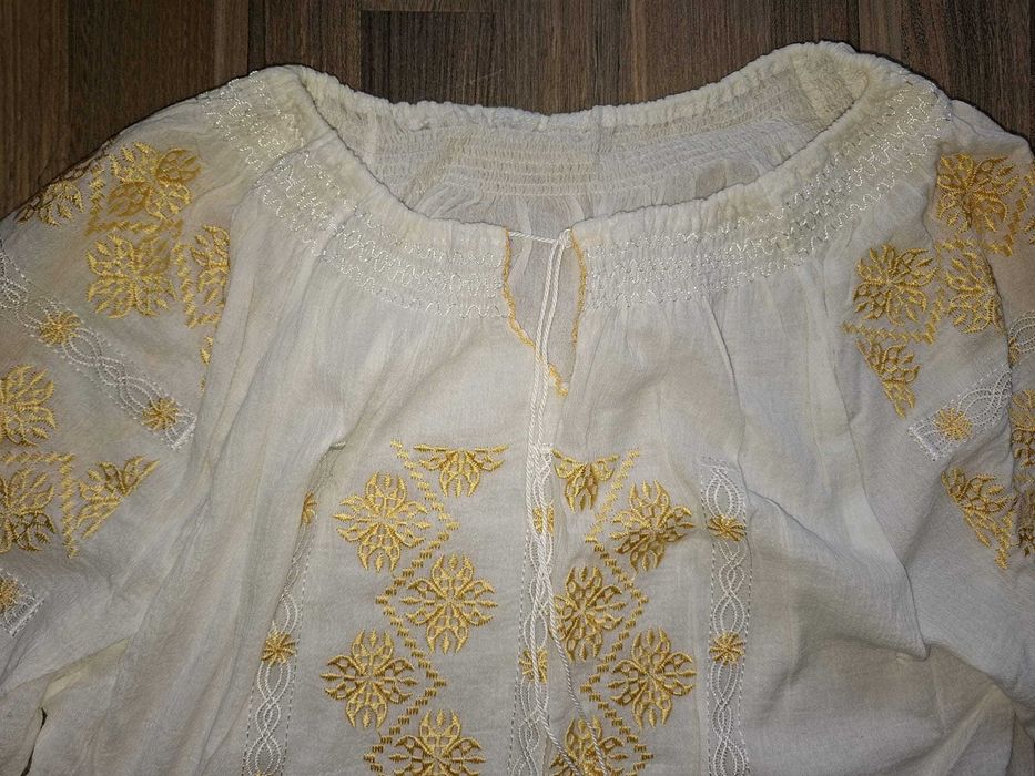 Ie tradițională, pânză topită, mărime universală, nouă