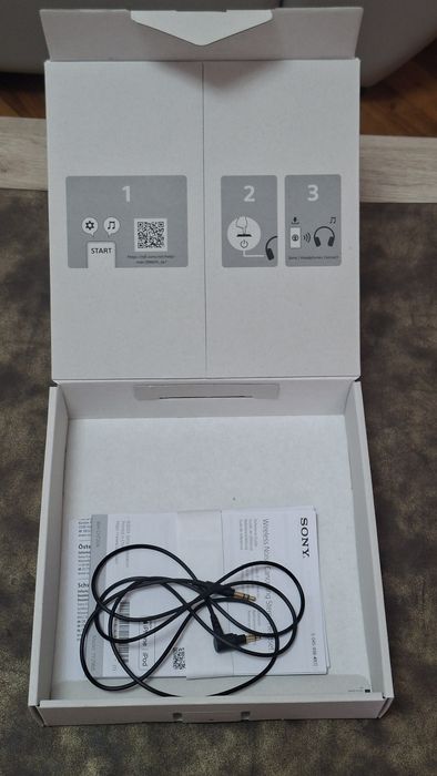 Casti Sony WH-CH720N