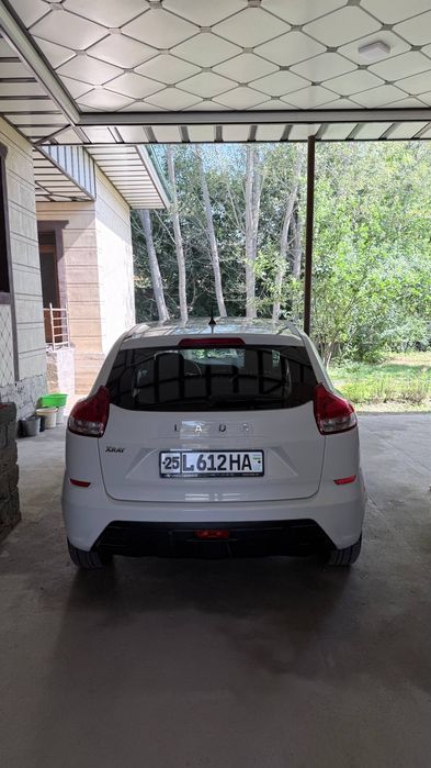 Lada xray sotiladi