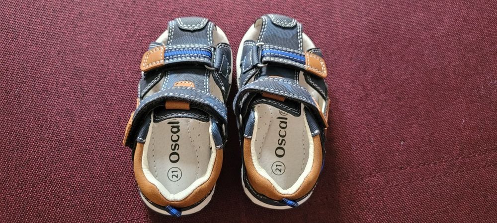 Sandale mărimea 21 noi