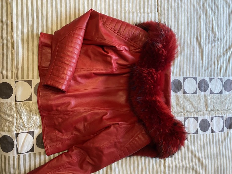 Дамско яке от естествена кожа и естествен косъм