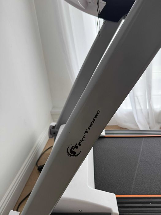 Banda de alergare electrica FitTronic D300