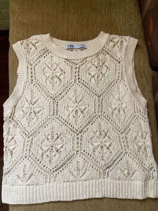 Продаеться  одежда