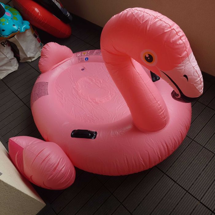 Детски надуваем дюшек фламинго INTEX