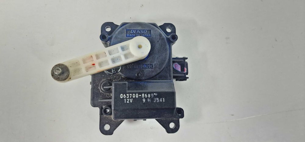 Моторче Клапа Парно Климатик Климатроник Тойота Авенсис Toyota Avensis