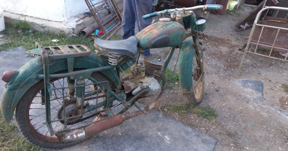 Продам мотоцикл .