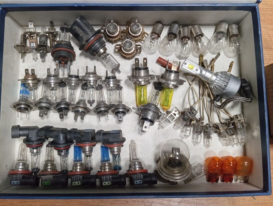 Лампочки автомобильные