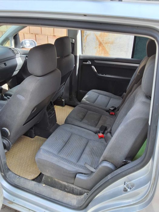 Volskwagen Touran 2004