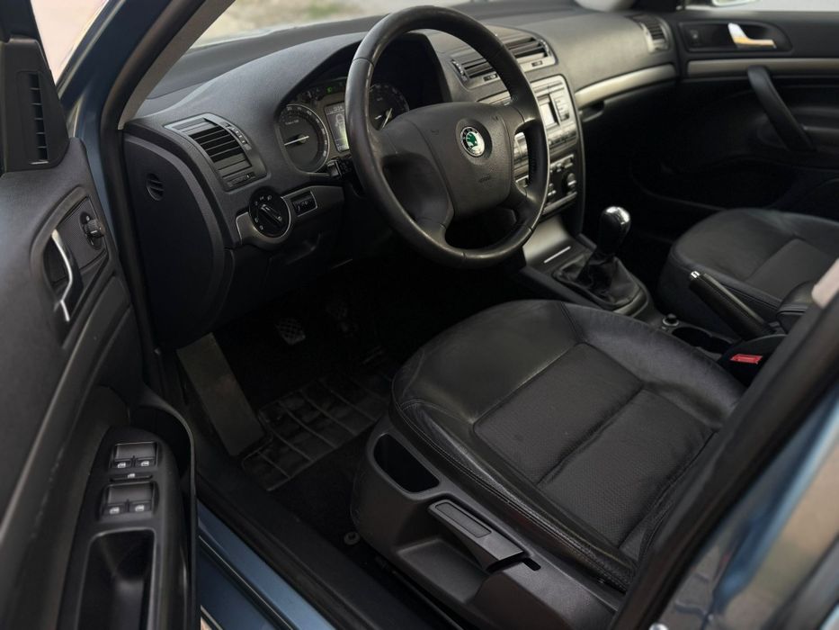 Skoda octavia 1.9tdi 105cp manual 2009