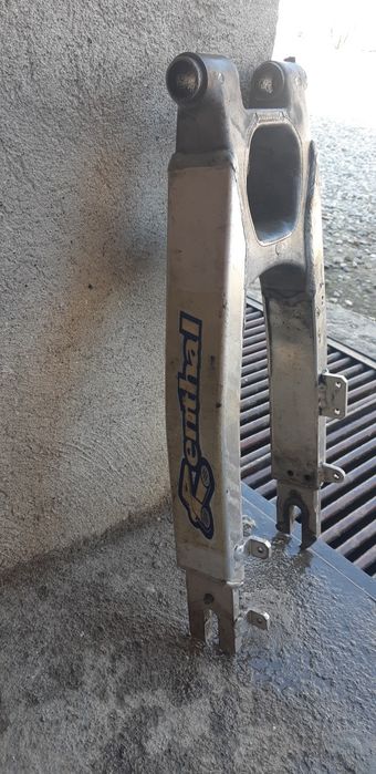 Furcă spate basculă Honda Xr