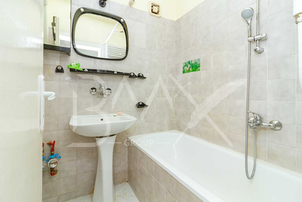 Продава се Двустаен апартамент в София, Лозенец - 76 кв.м за 2033 €/кв.м - Снимка #5