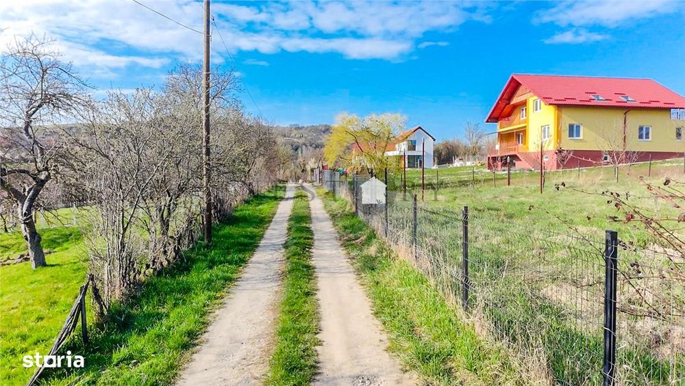 Teren intravilan la 14 km Cluj, 1366mp, Valcele, Feleacu