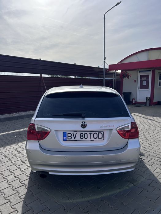 BMW 320D e90,163 hp.