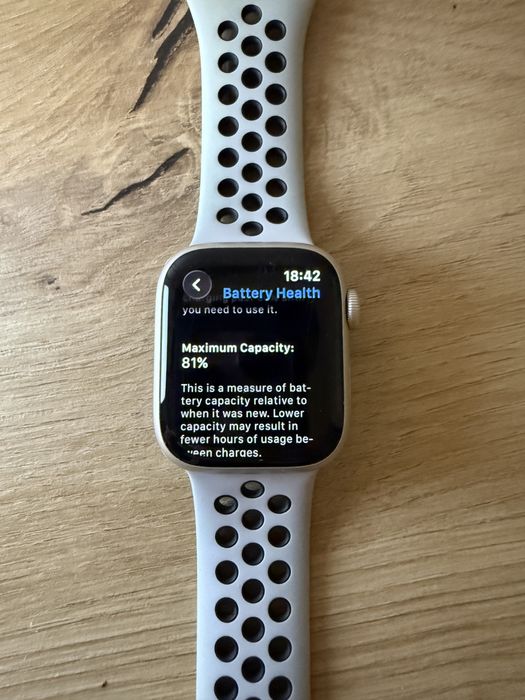 iPhone 16 Pro 256GB Desert + MacBook Air 15 M4 + Apple Watch Series 7