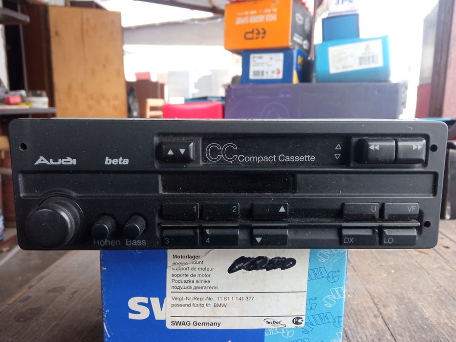 Магнитола Ауди бета