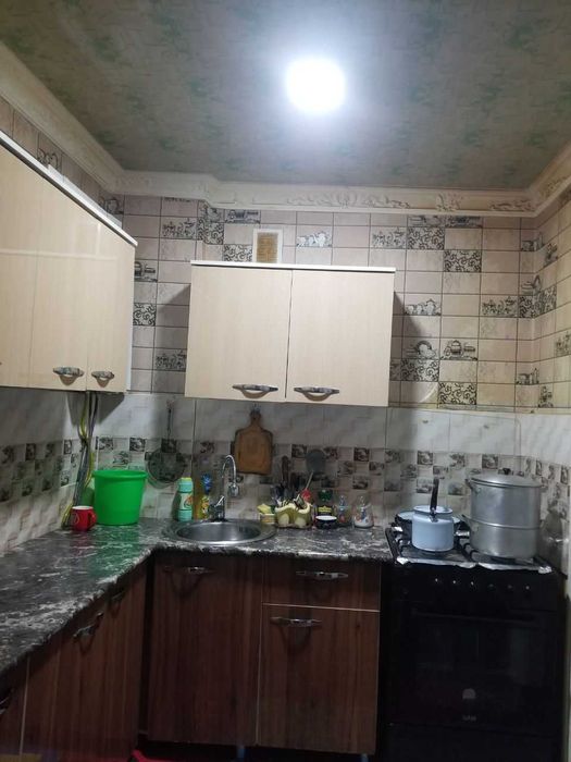 Чирчик Шахри Чайковский 3-хонали квартира сотилади