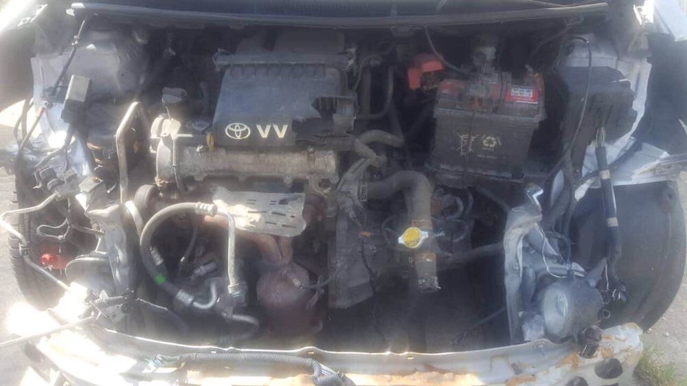 НА ЧАСТИ! Toyota Yaris 1.3 VVTI Automatic Автоматик 87 кс. P9